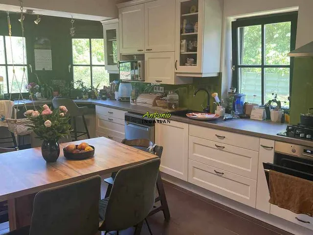 Eladó ház Fertőboz, Fő utca 255 nm