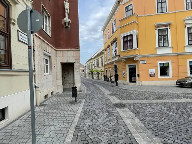 Eladó lakás Sopron, Belváros 64 nm