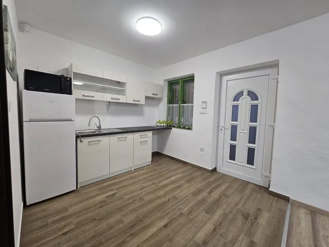 Eladó ház Agyagosszergény 135 nm