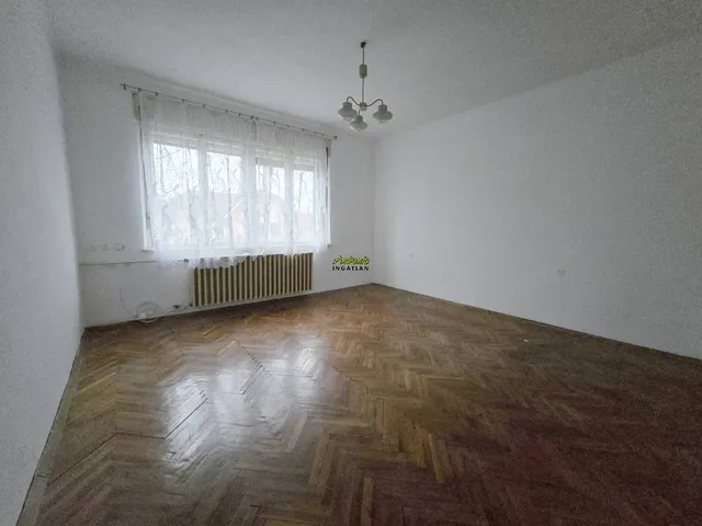 Eladó ház Agyagosszergény 135 nm