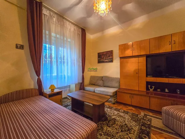 Eladó lakás Sopron, Belváros 74 nm