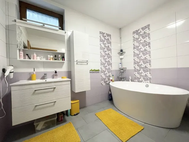 Eladó lakás Sopron, Belváros, Bécsi út 132 nm