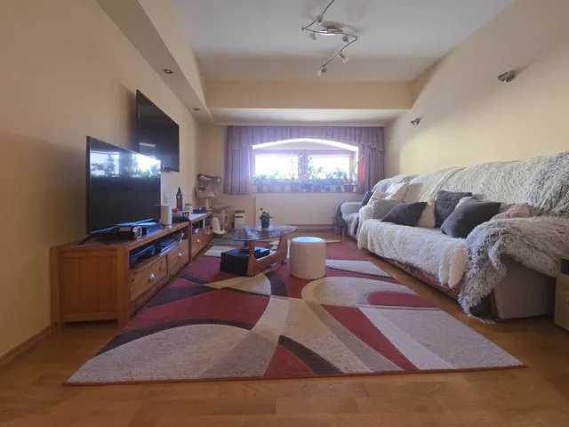 Eladó lakás Sopron, Belváros 94 nm
