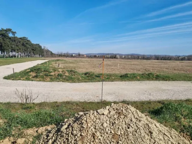 Eladó telek Keszthely 734 nm