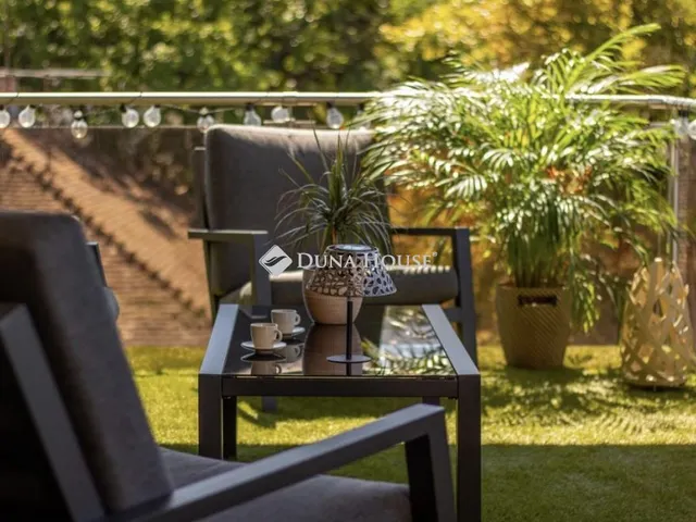 Eladó kereskedelmi és ipari ingatlan Budapest XIV. kerület 250 nm