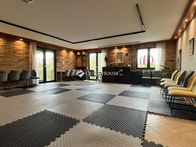 Eladó lakás Budapest XIV. kerület 250 nm