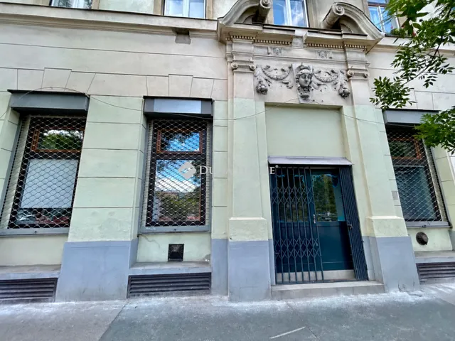 Eladó lakás Budapest VI. kerület 82 nm