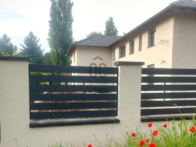 Eladó lakás Siófok, Ezüstpart 68 nm