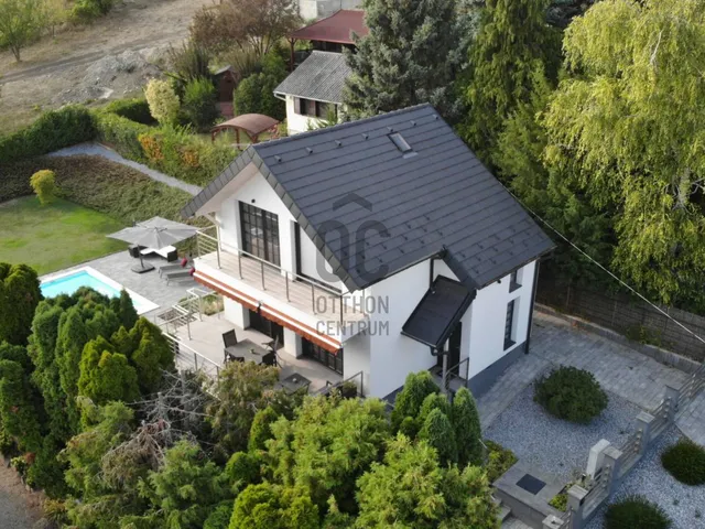 Eladó üdülő és hétvégi ház Vonyarcvashegy 120 nm