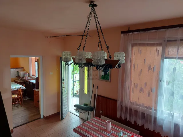 Eladó üdülő és hétvégi ház Balatonlelle 135 nm