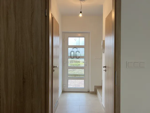 Eladó lakás Balatonföldvár 66 nm