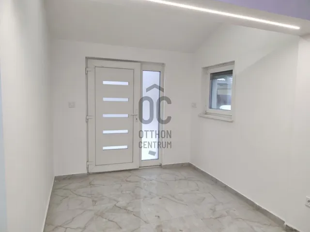 Eladó lakás Balatonlelle 107 nm