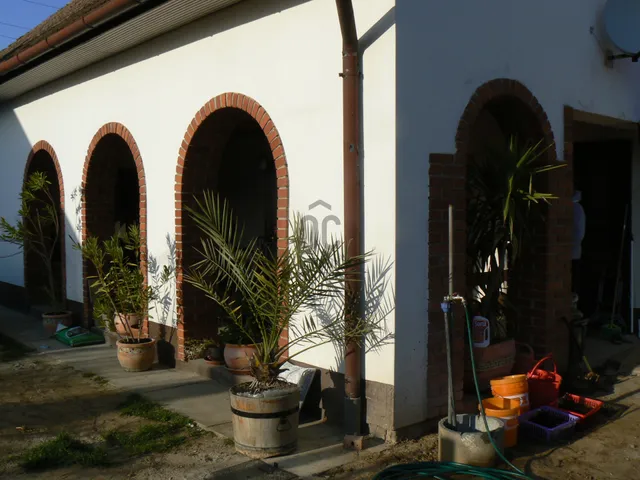 Eladó ház Balatonlelle 140 nm