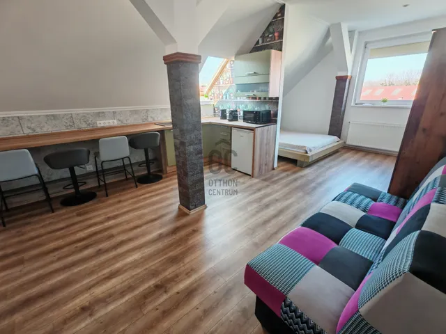 Eladó üdülő és hétvégi ház Balatonszárszó 30 nm