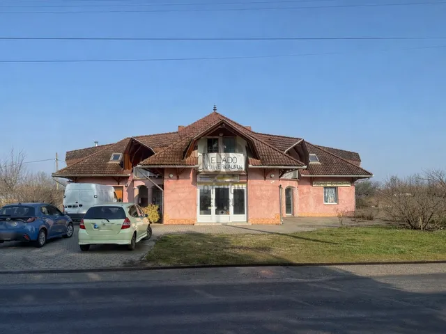 Eladó ház Lengyeltóti 205 nm