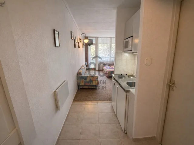 Eladó üdülő és hétvégi ház Balatonlelle 26 nm