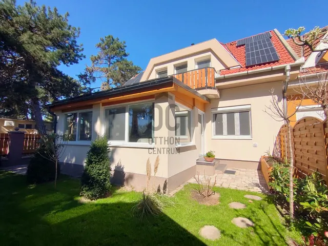 Eladó ház Siófok, Ezüstpart 120 nm