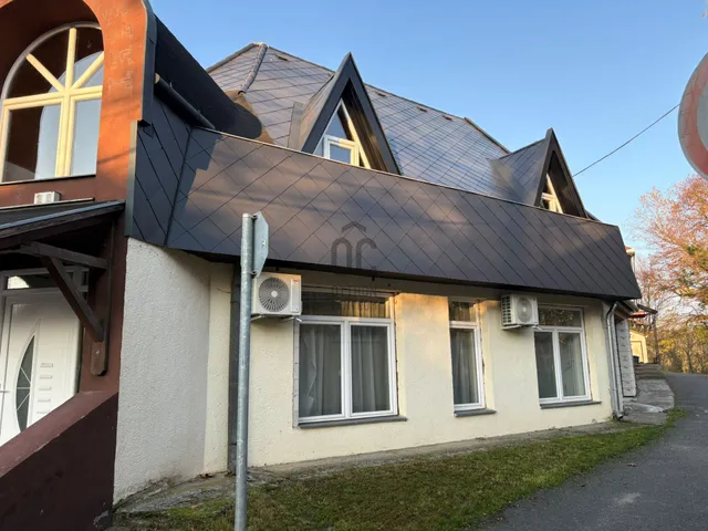 Eladó ház Öreglak 205 nm