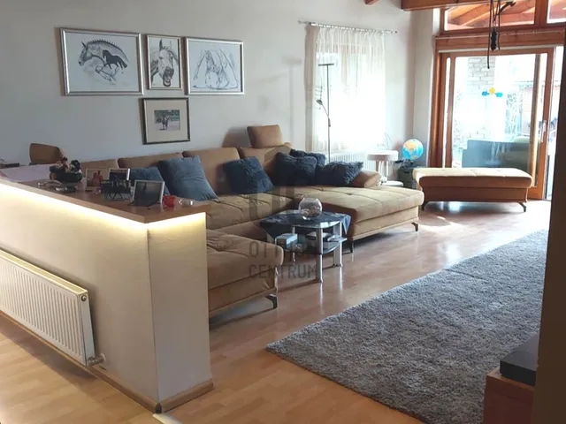 Eladó ház Balatonboglár 255 nm