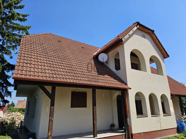 Eladó ház Látrány 130 nm