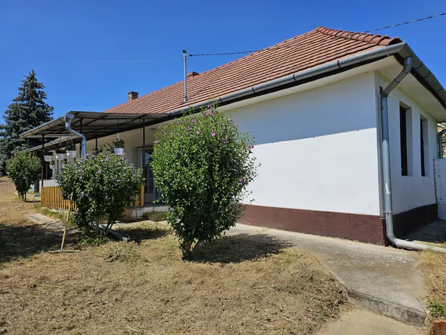 Eladó ház Somogytúr 84 nm