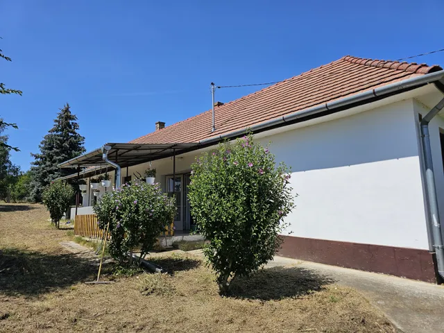 Eladó ház Somogytúr 84 nm