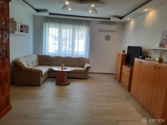 Eladó ház Buják 100 nm