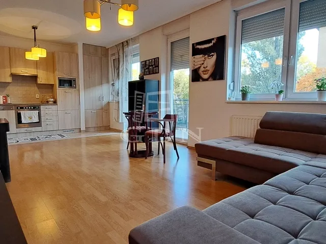 Eladó lakás Budapest X. kerület 67 nm