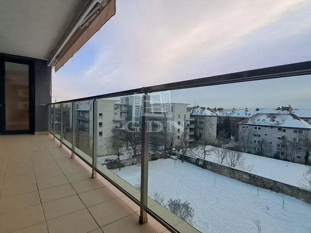 Eladó lakás Budapest XIV. kerület, Kiszugló 79 nm