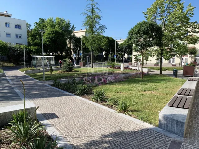 Eladó lakás Komló, Kökönyös 53 nm