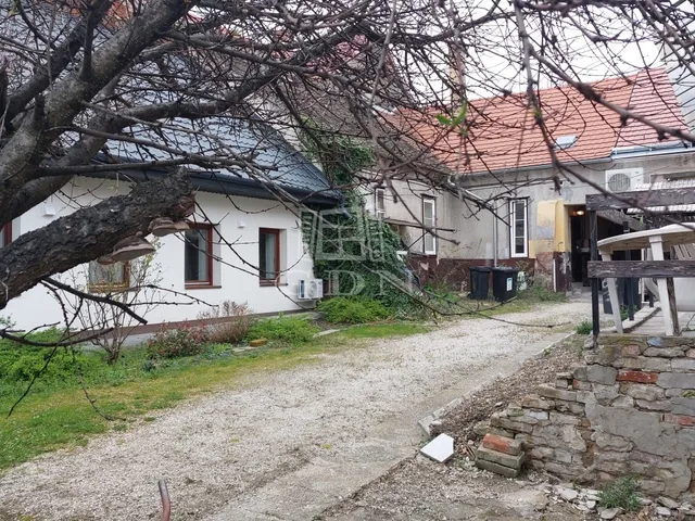 Eladó lakás Keszthely 74 nm