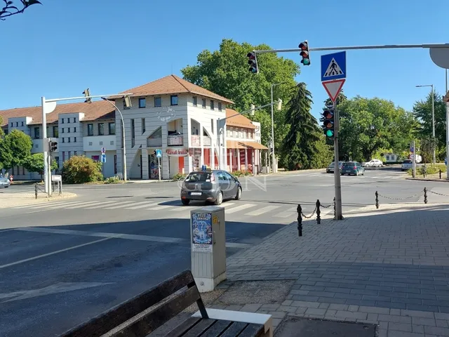 Kiadó kereskedelmi és ipari ingatlan Marcali 168 nm