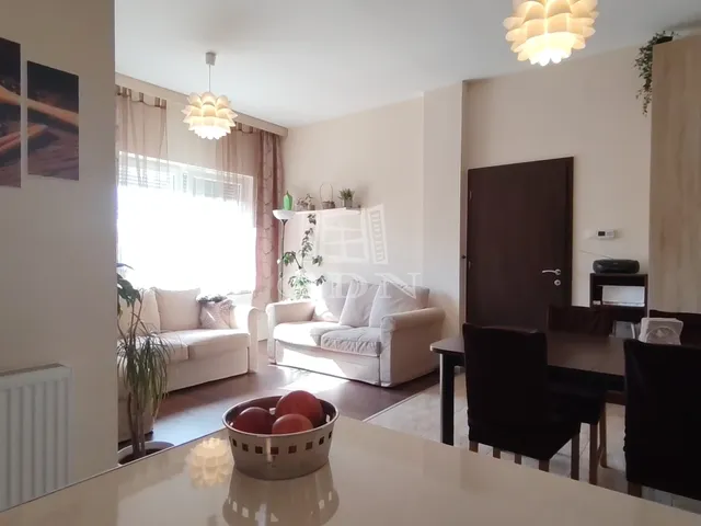 Eladó ház Budapest XVI. kerület, Sashalom 103 nm
