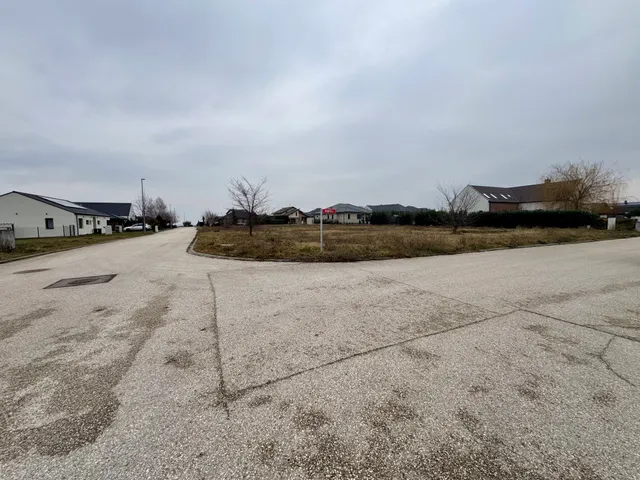 Eladó telek Budajenő 1205 nm