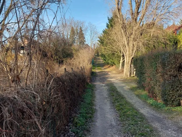 Eladó telek Biatorbágy 622 nm