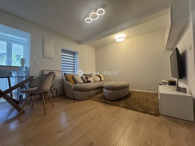 Eladó lakás Budakeszi 70 nm