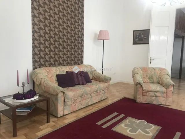 Eladó lakás Budapest VIII. kerület, Baross utca 82 nm