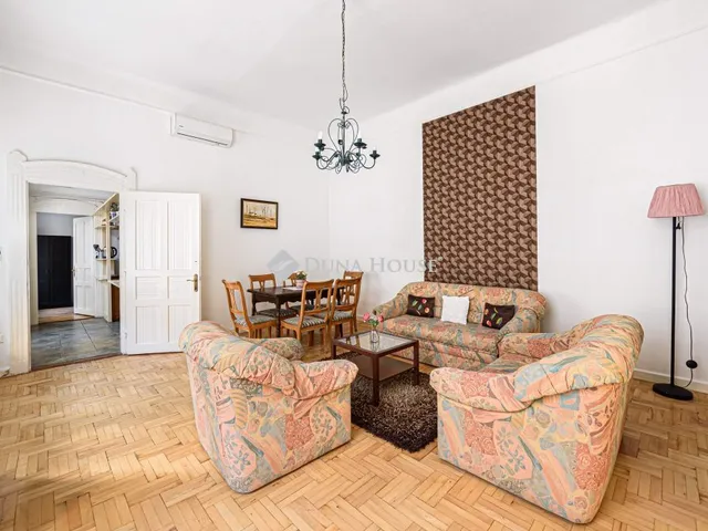 Eladó lakás Budapest VIII. kerület, Baross utca 82 nm