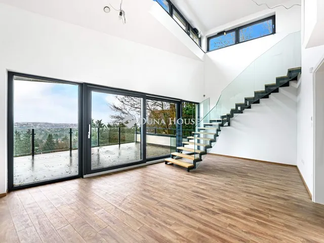 Eladó lakás Budapest II. kerület 103 nm