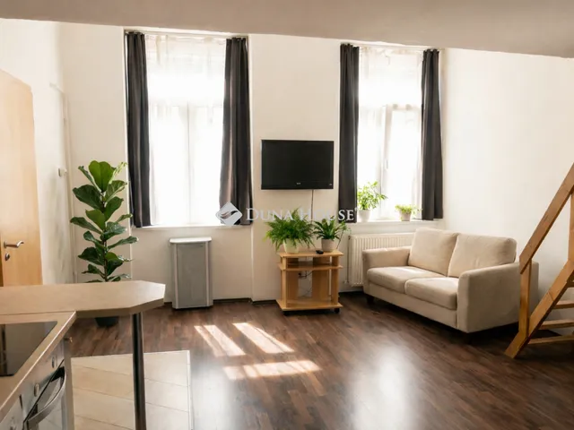 Eladó lakás Budapest VI. kerület 54 nm