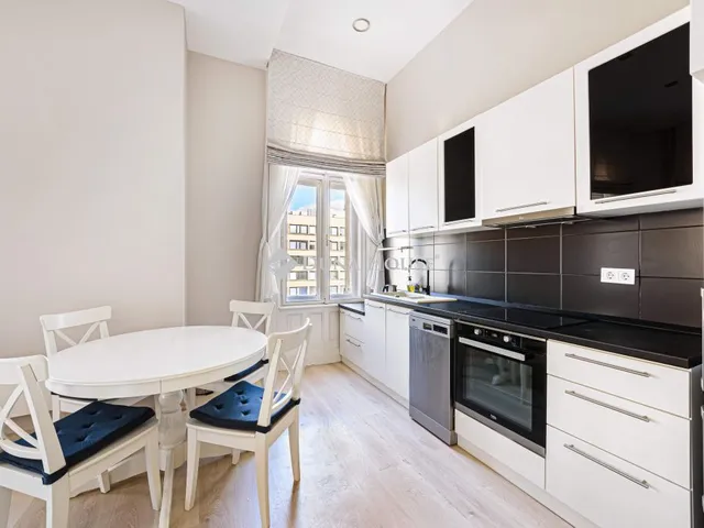 Eladó lakás Budapest V. kerület 94 nm