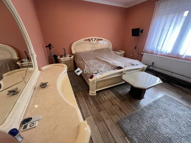 Eladó ház Balatonszemes, Határ utca 320 nm