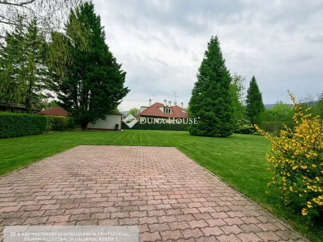 Eladó telek Telki 980 nm