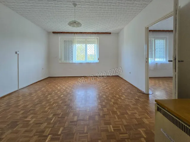 Eladó lakás Kapuvár 64 nm