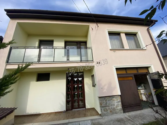 Eladó ház Kópháza 130 nm