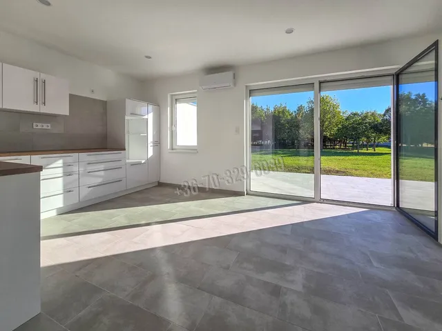 Eladó ház Lövő 72 nm