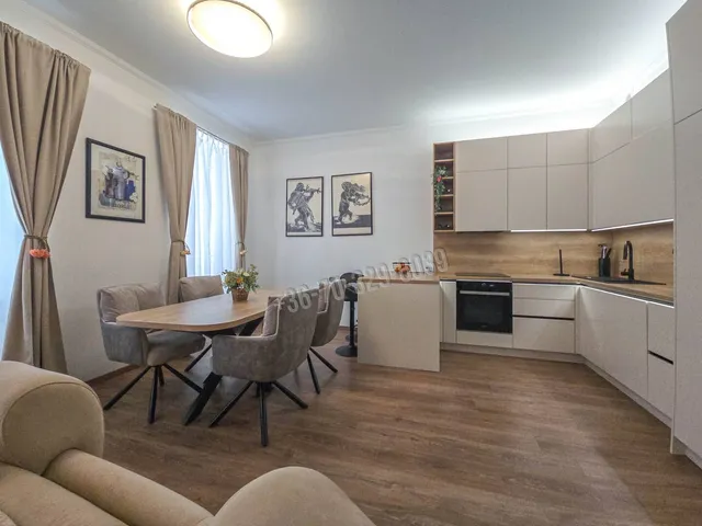 Eladó lakás Sopron, Belváros 79 nm