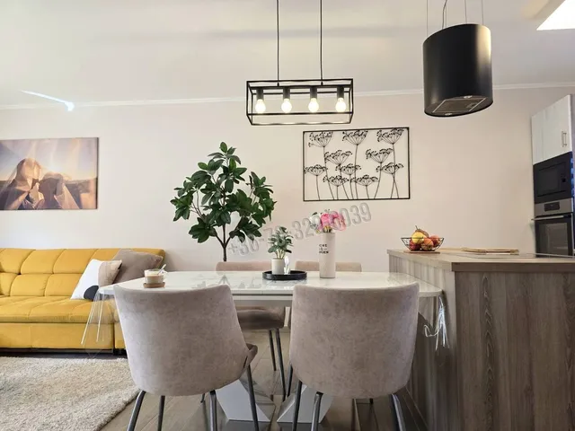 Eladó lakás Vitnyéd 89 nm