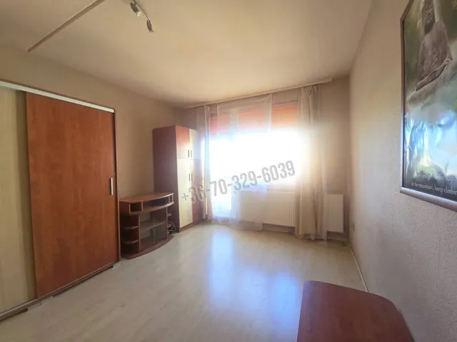 Eladó lakás Sopron, Jereván-lakótelep 49 nm