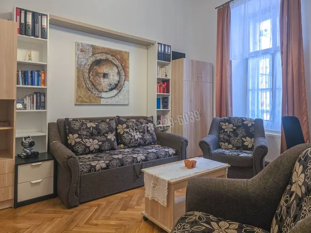 Eladó lakás Sopron, Belváros 49 nm